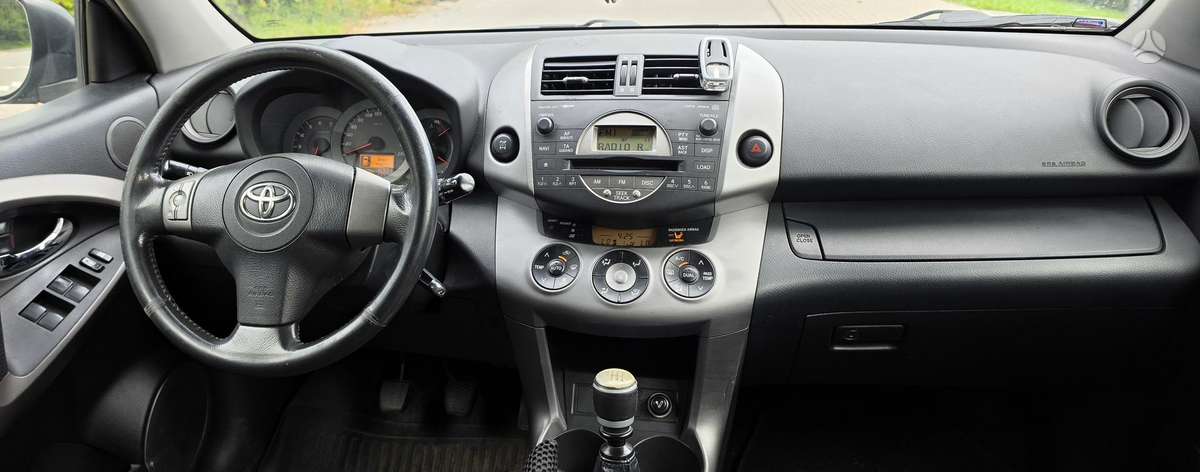 Toyota RAV4 2006 — photo 9