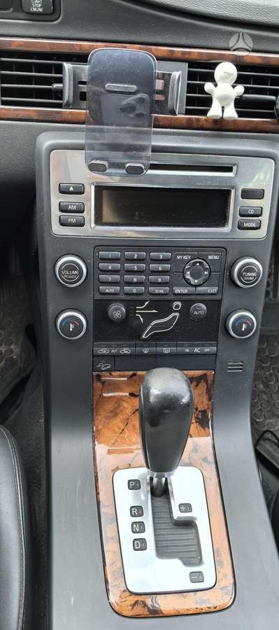 Volvo XC70 2008 — photo 16