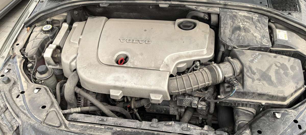 Volvo XC70 2008 — photo 17