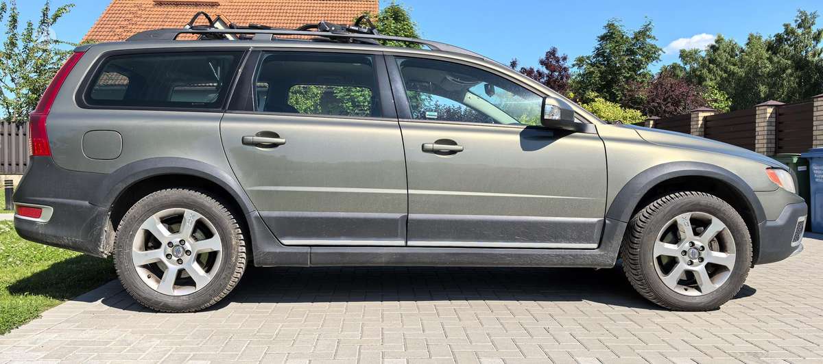 Volvo XC70 2008 — photo 9