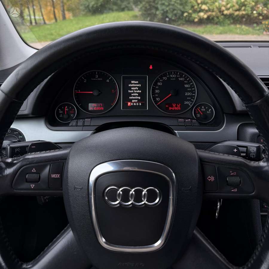 Audi A4 2006 — photo 13