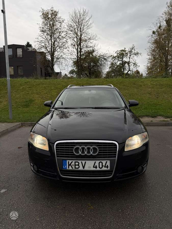 Audi A4 2006 — rear view