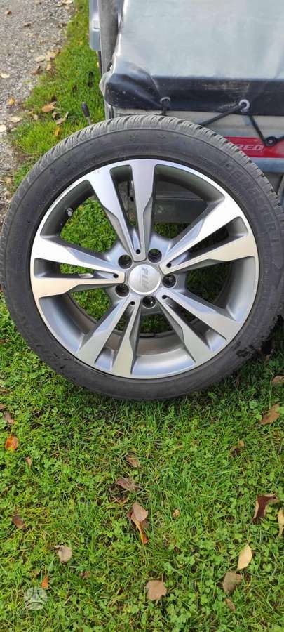 Audi A4 2006 — photo 20
