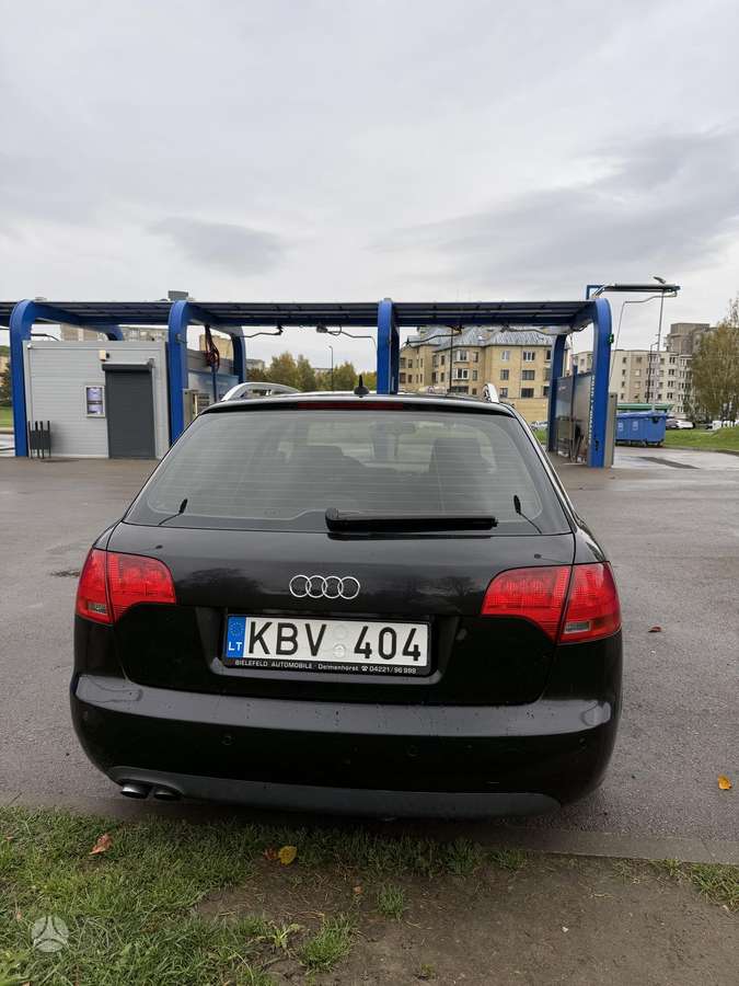 Audi A4 2006 — photo 6