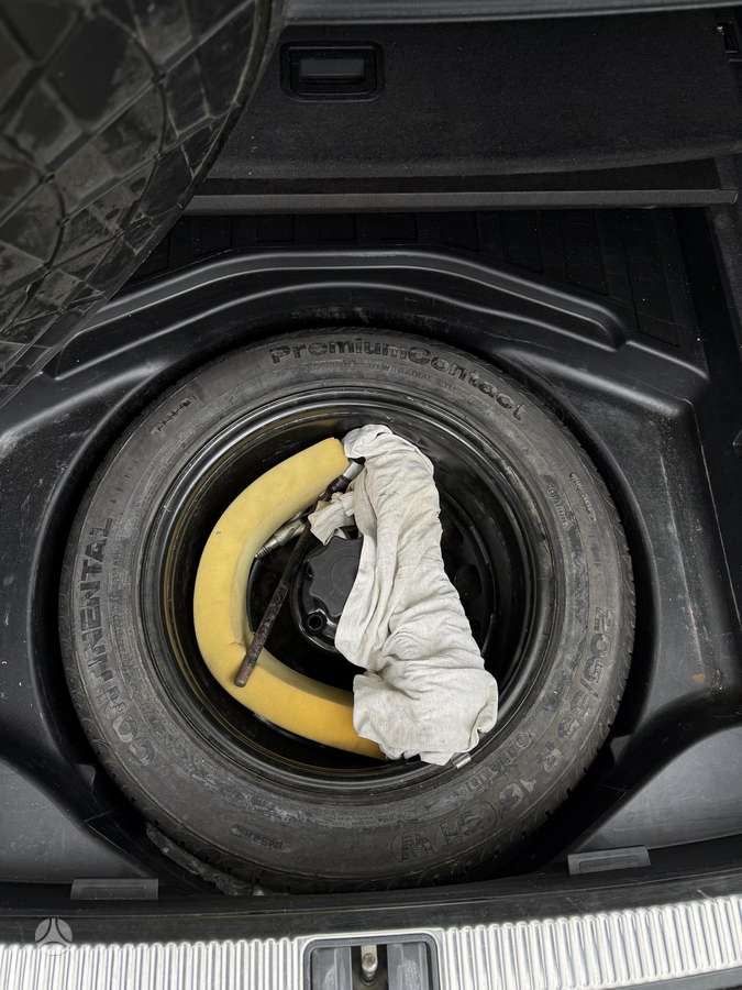 Audi A4 2006 — photo 8