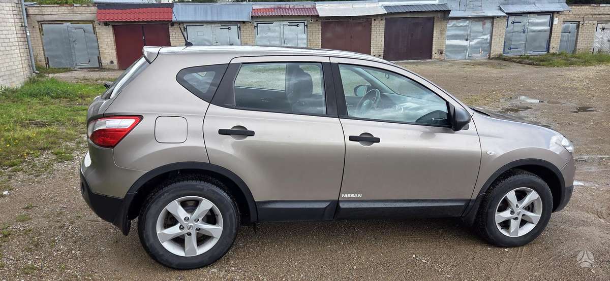 Nissan Qashqai 2010 — photo 7