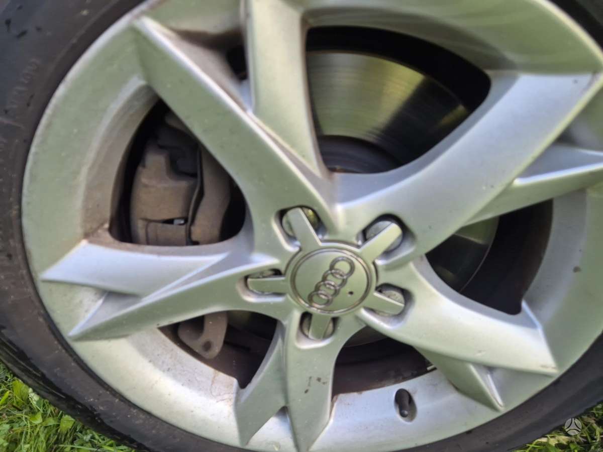 Audi A4 2007 — photo 12