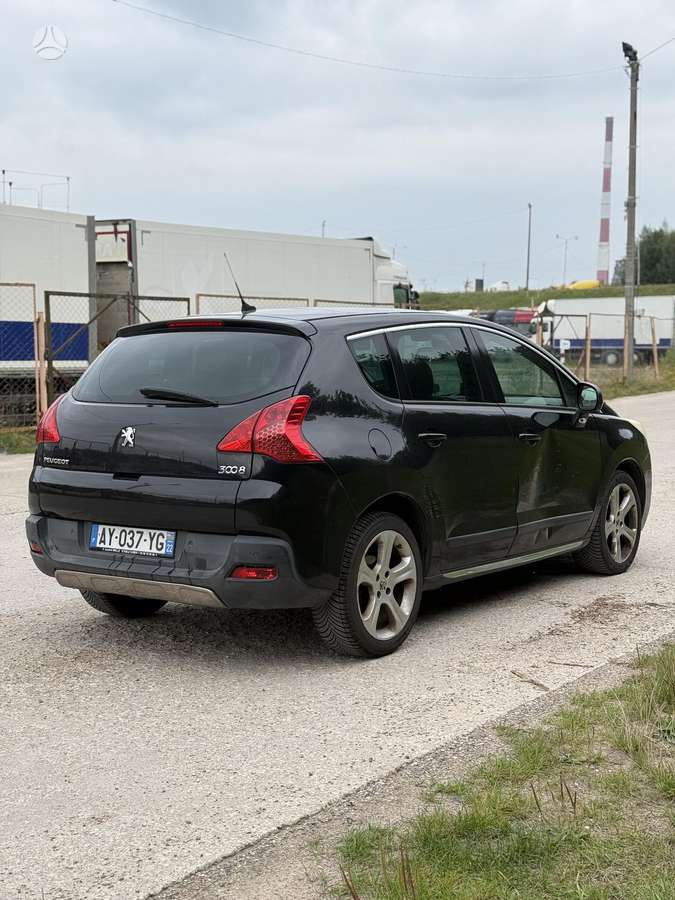 Peugeot 3008 2010 — engine 1560 cm³, 109 HP (80kW)