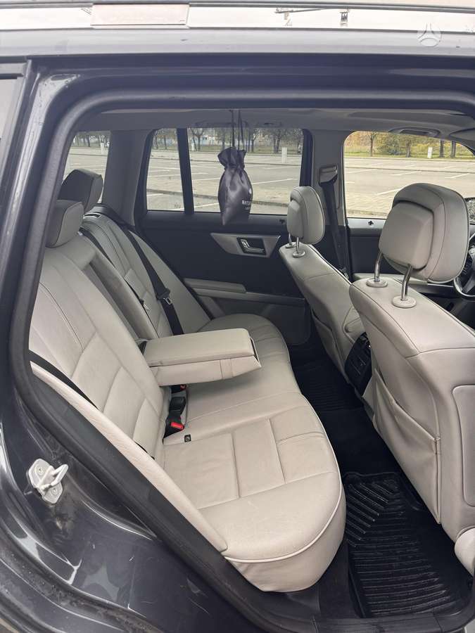 Mercedes-Benz GLK220 2009 — photo 7