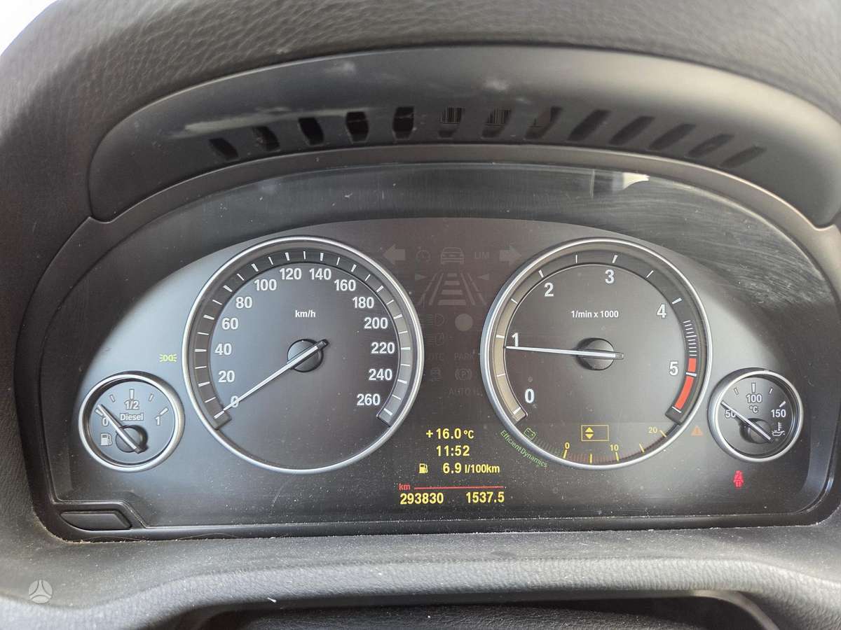 BMW X3 2011 — photo 14