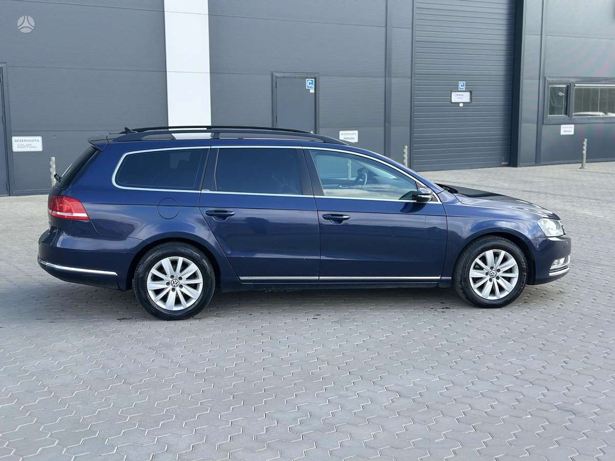 Volkswagen Passat 2011 — engine 1968 cm³, 140 HP (103kW)