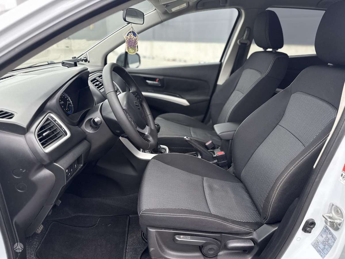 Suzuki SX4 2014 — photo 10