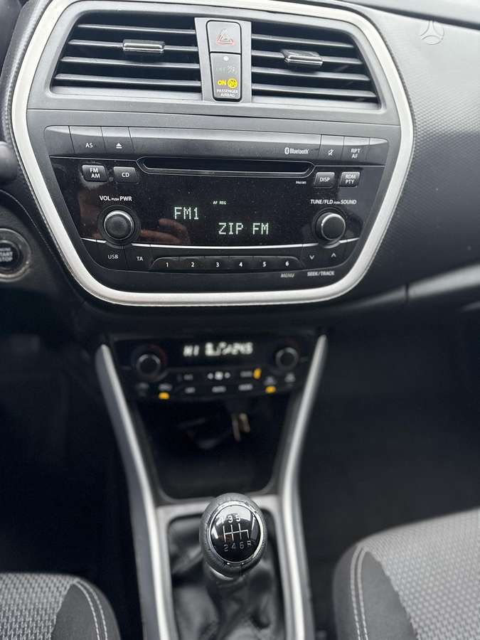Suzuki SX4 2014 — photo 14