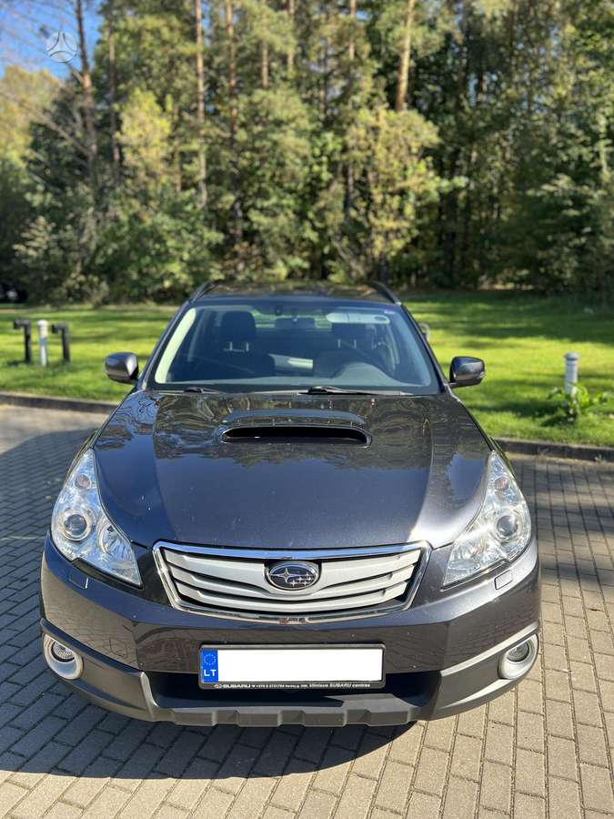 Subaru Outback 2012 — engine 1998 cm³, 150 HP (110kW)