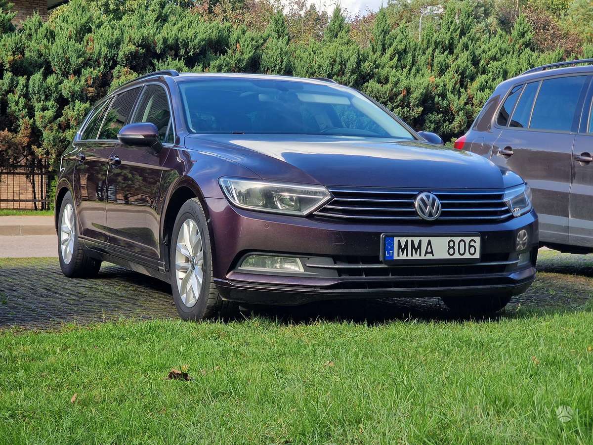 Volkswagen Passat 2015 — салон