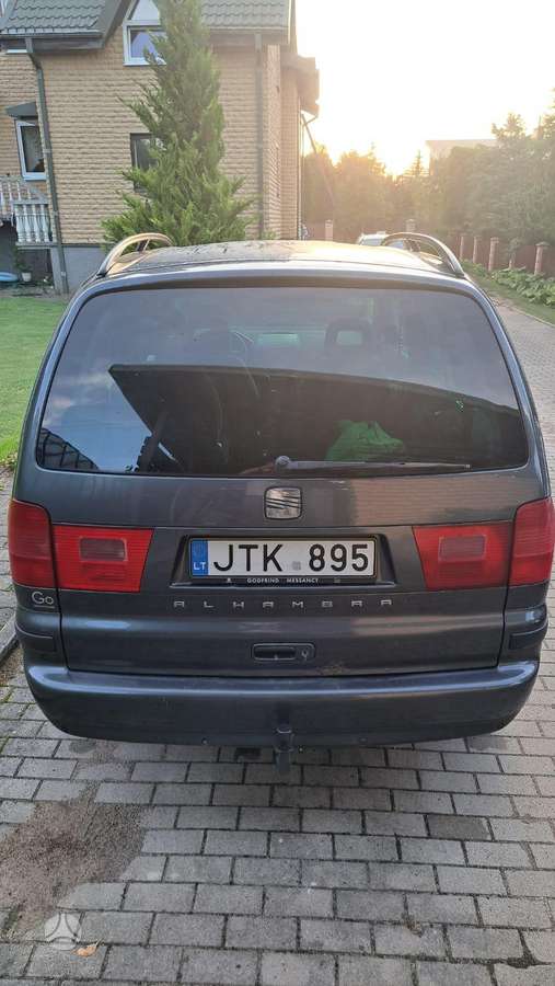 Seat Alhambra 2007 — photo 5
