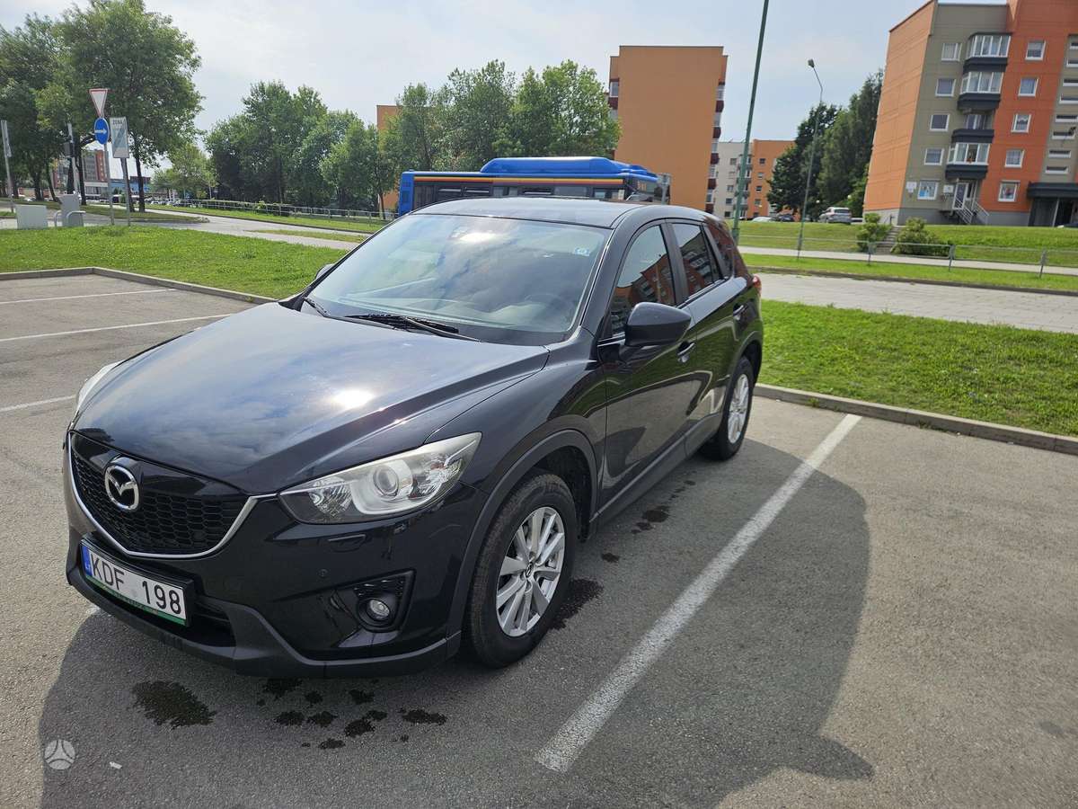 Mazda CX-5 2014 — rear view