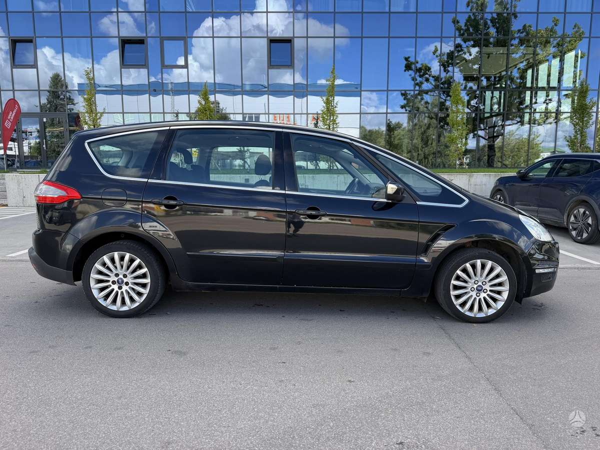 Ford S-MAX 2011 — фото 10