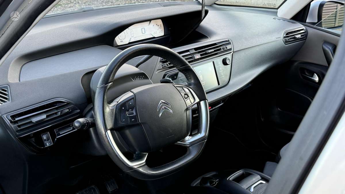 Citroen C4 2014 — photo 8