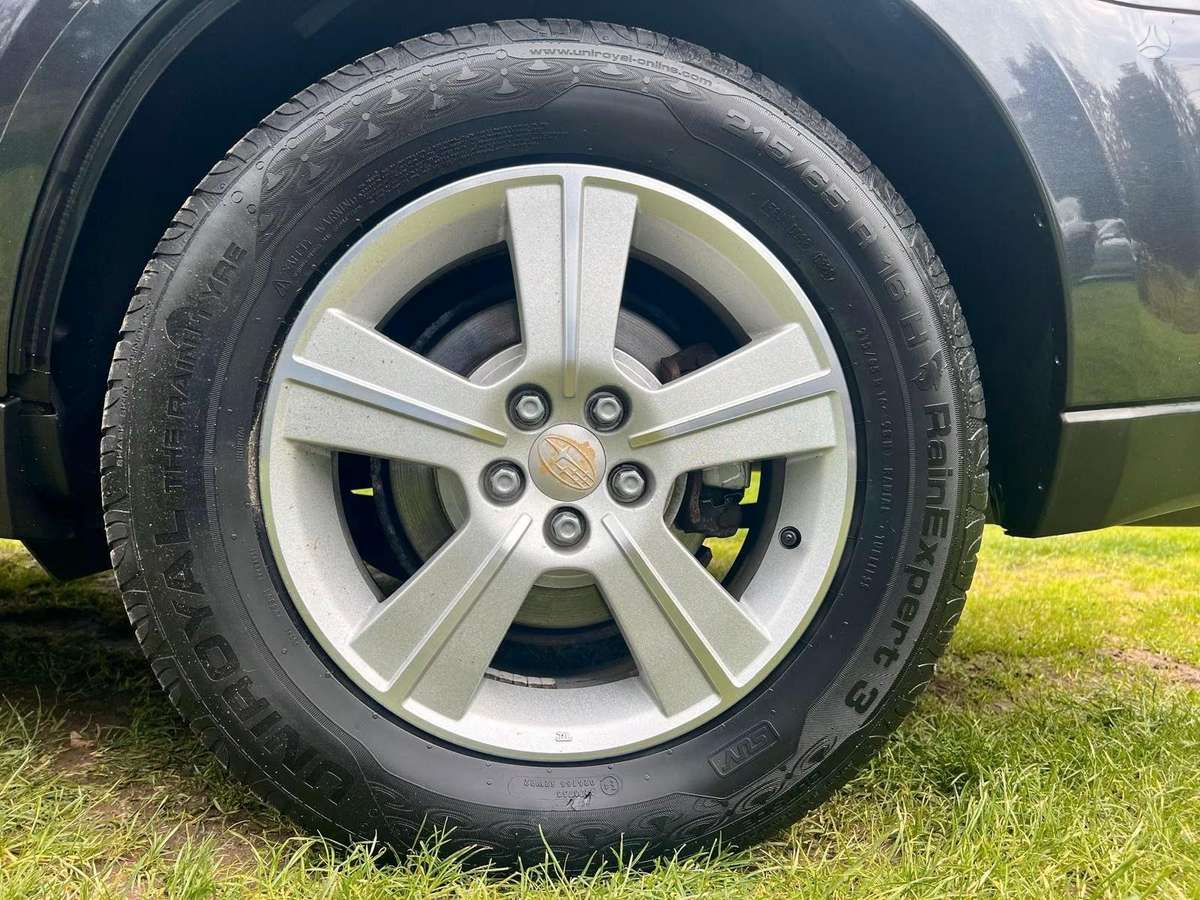 Subaru Forester 2010 — photo 9
