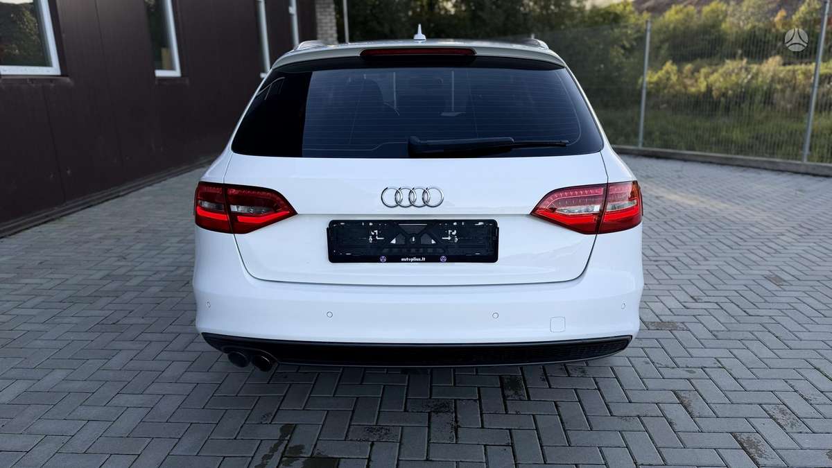 Audi A4 2015 — photo 5