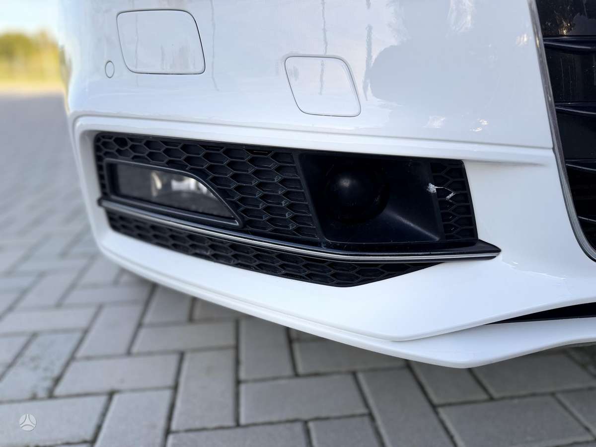 Audi A4 2015 — photo 7