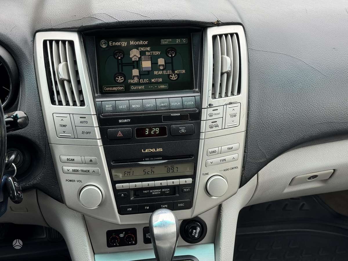Lexus RX 2006 — photo 10