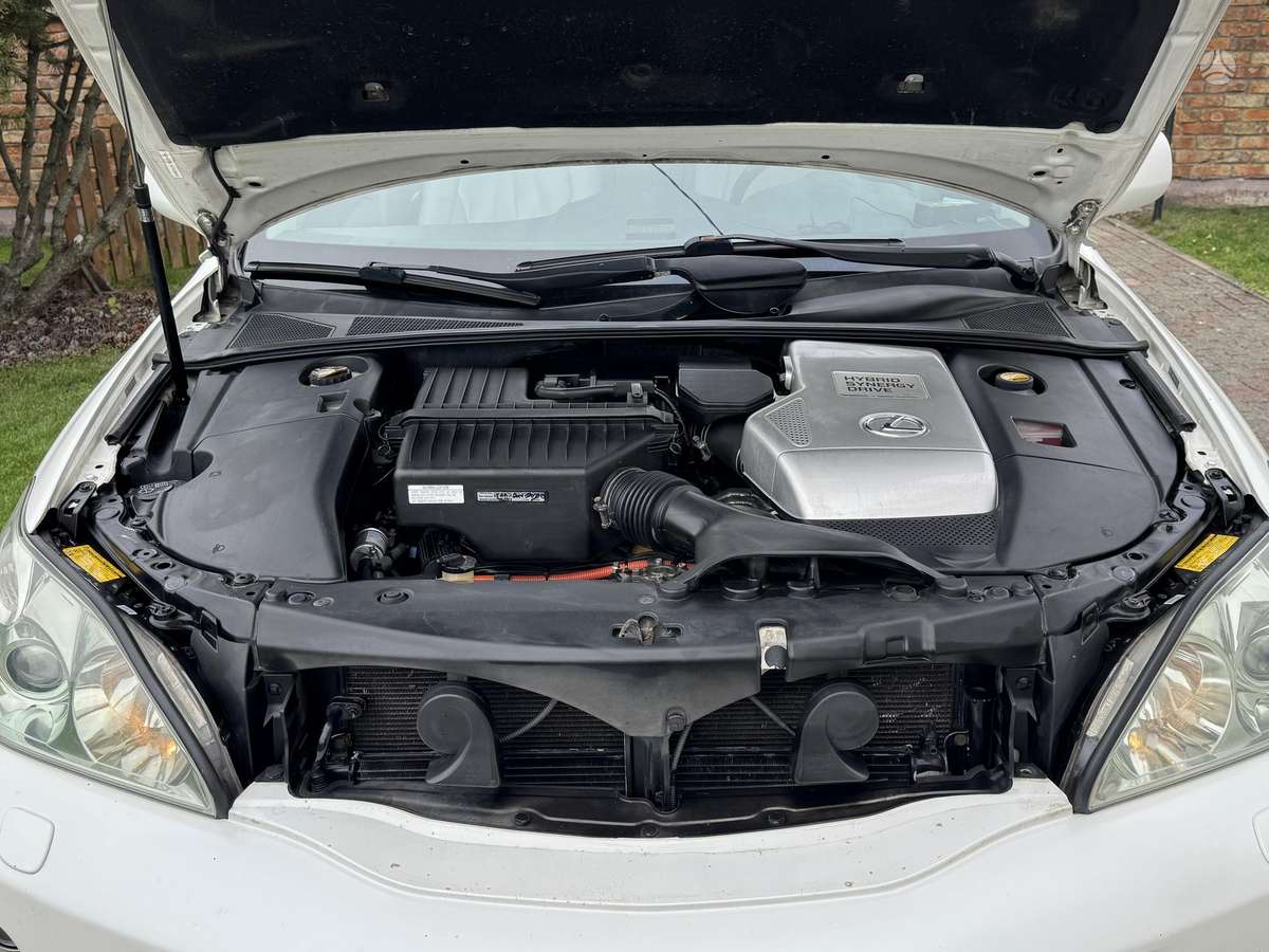 Lexus RX 2006 — photo 16
