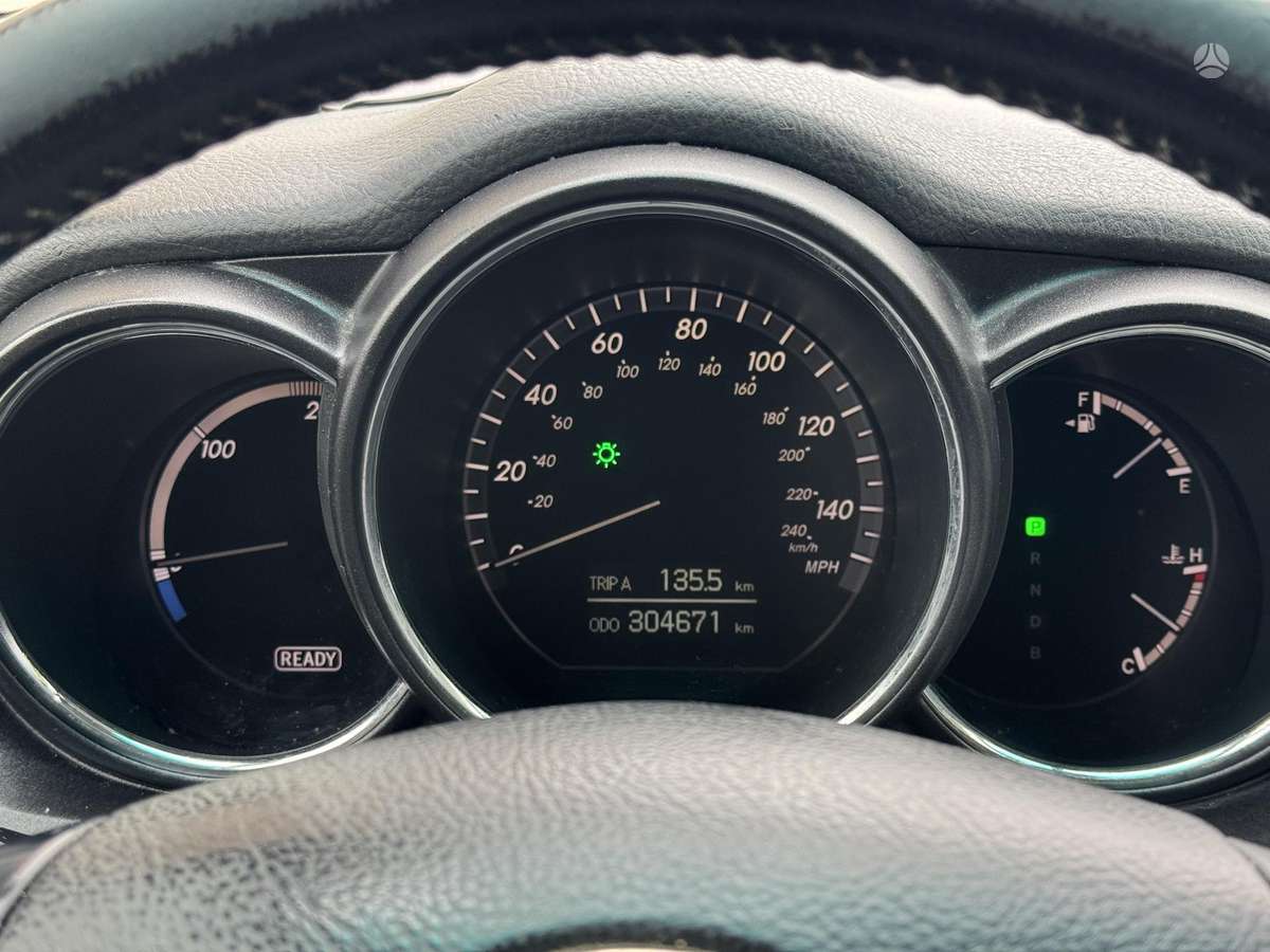 Lexus RX 2006 — photo 9