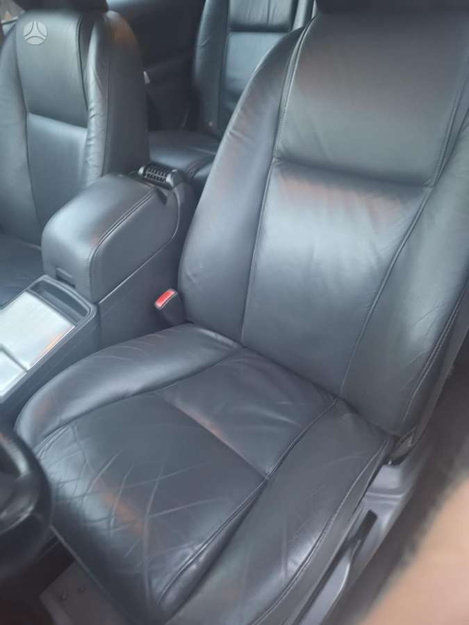 Volvo XC90 2010 — photo 15