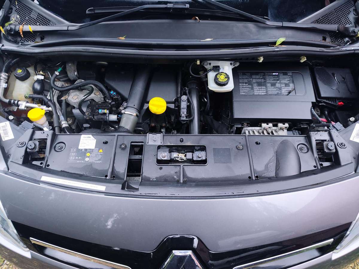 Renault Grand 2015 — фото 14