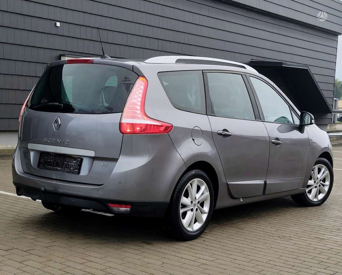 Renault Grand 2015 — двигун 1461 cm³, 110 HP (81kW)