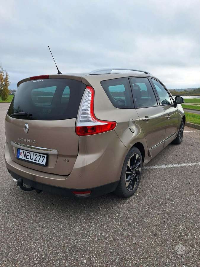 Renault Grand 2015 — interior