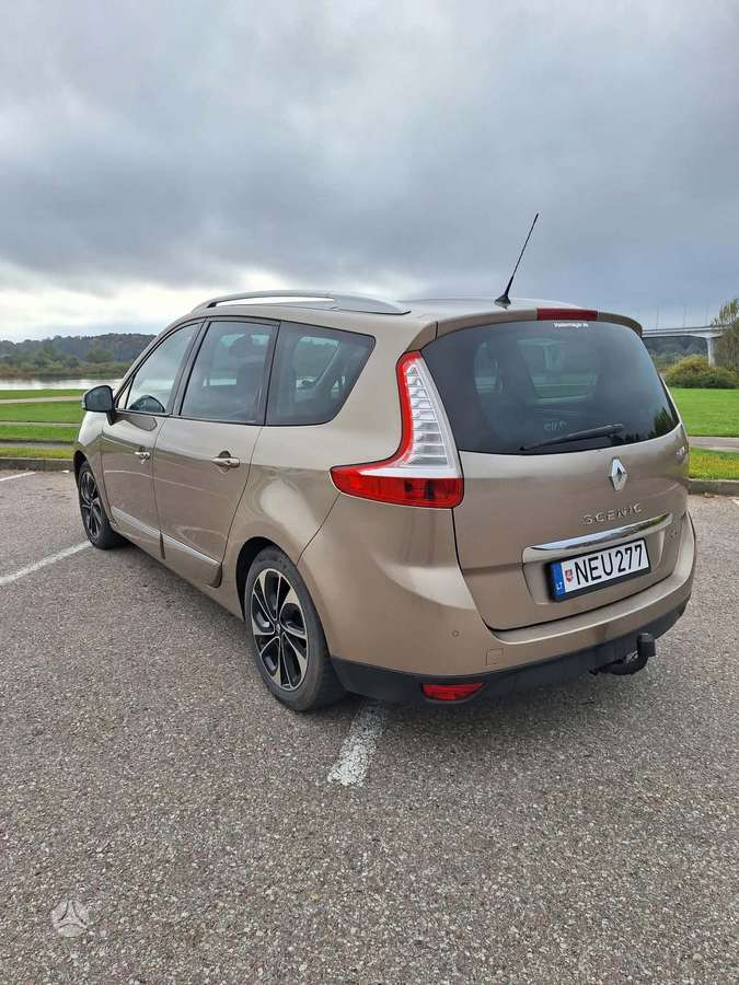 Renault Grand 2015 — engine 1598 cm³, 131 HP (96kW)