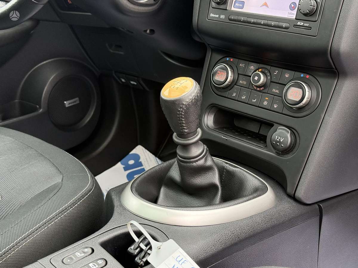 Nissan Qashqai 2011 — photo 10