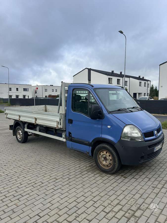 Renault Master 2005 — engine 2463 cm³, 99 HP (73kW)