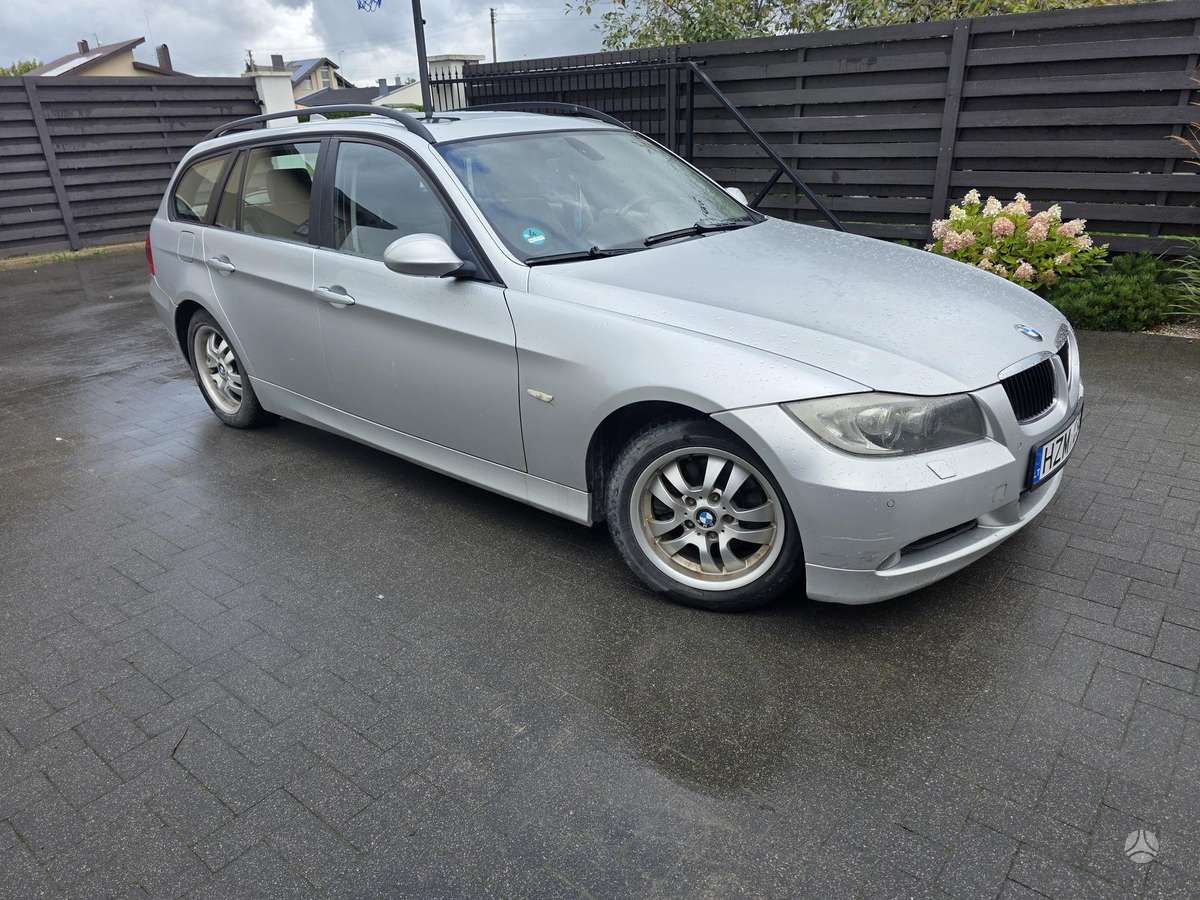 BMW 320 2007 — photo 7