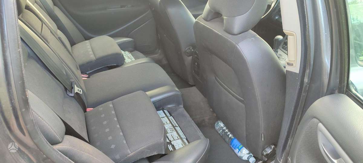 Volvo V70 2007 — photo 10