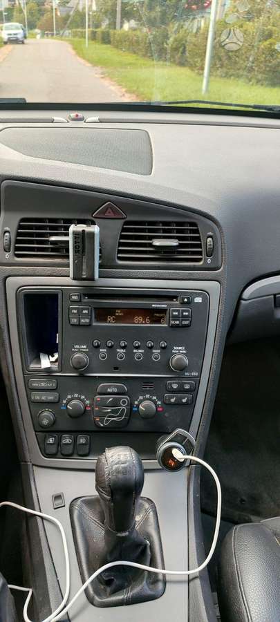 Volvo V70 2007 — photo 11
