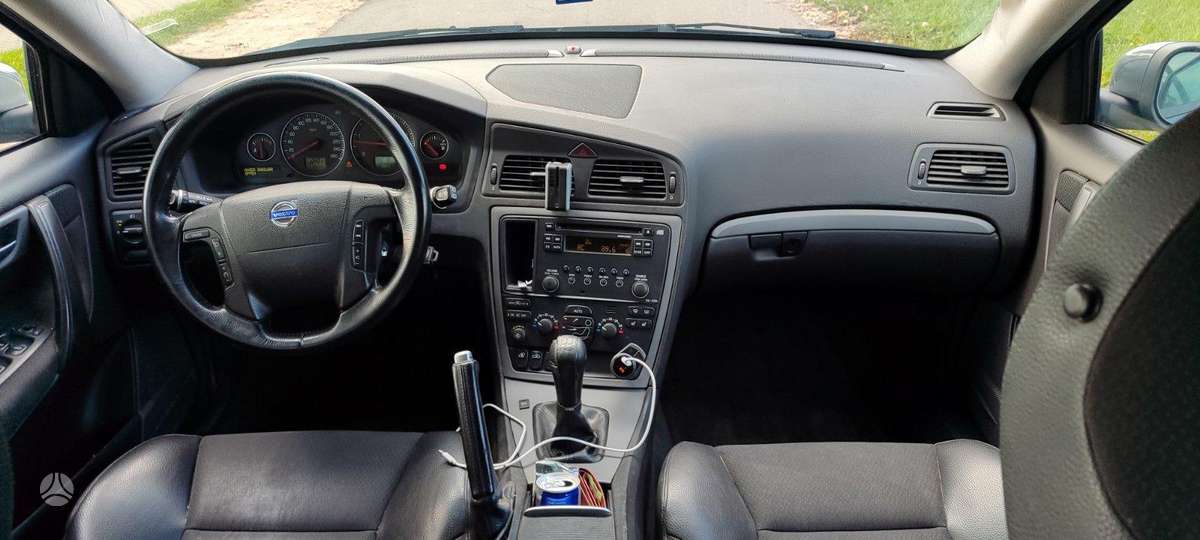 Volvo V70 2007 — photo 8