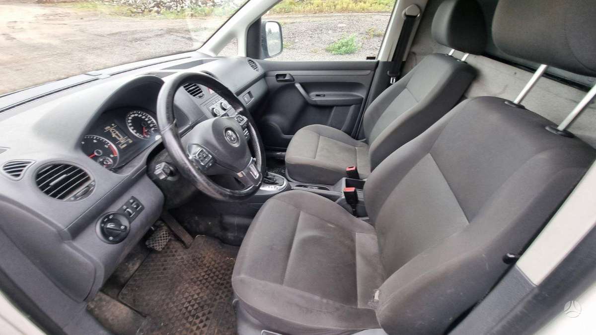 Volkswagen Caddy 2015 — photo 15