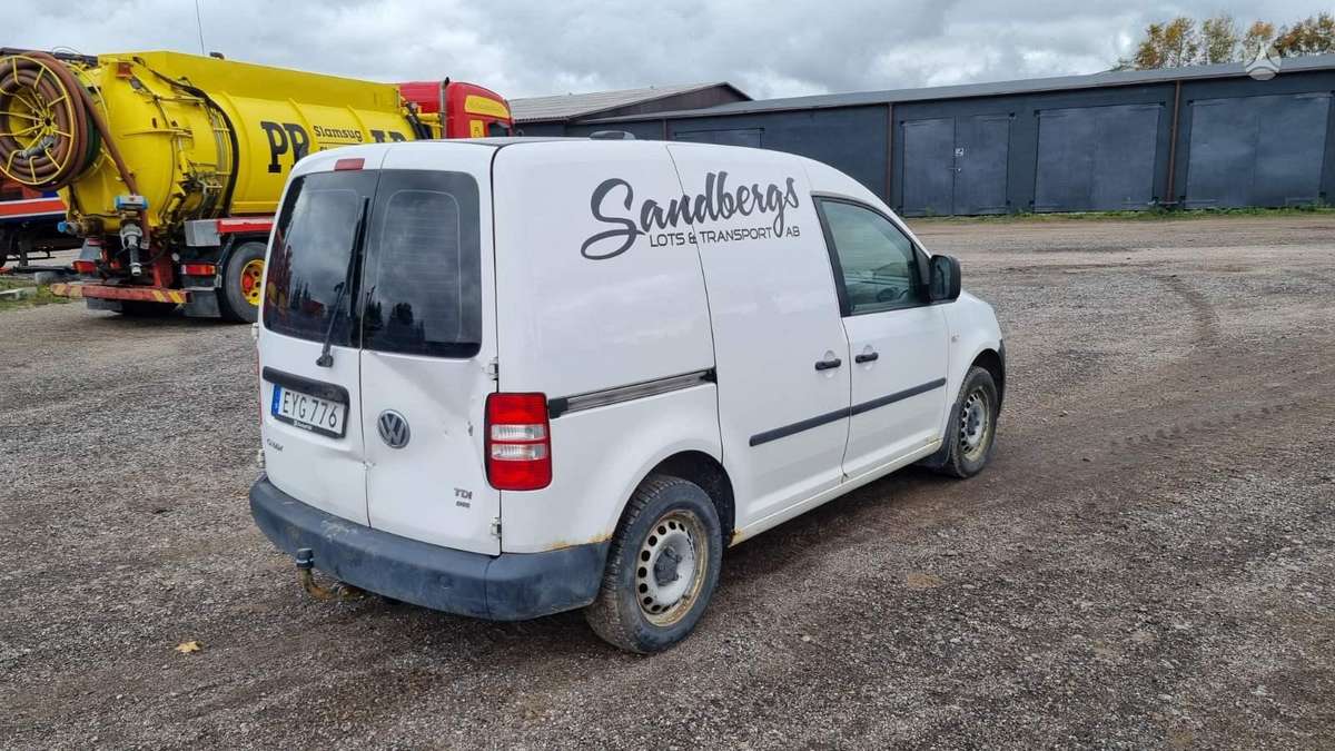 Volkswagen Caddy 2015 — photo 8