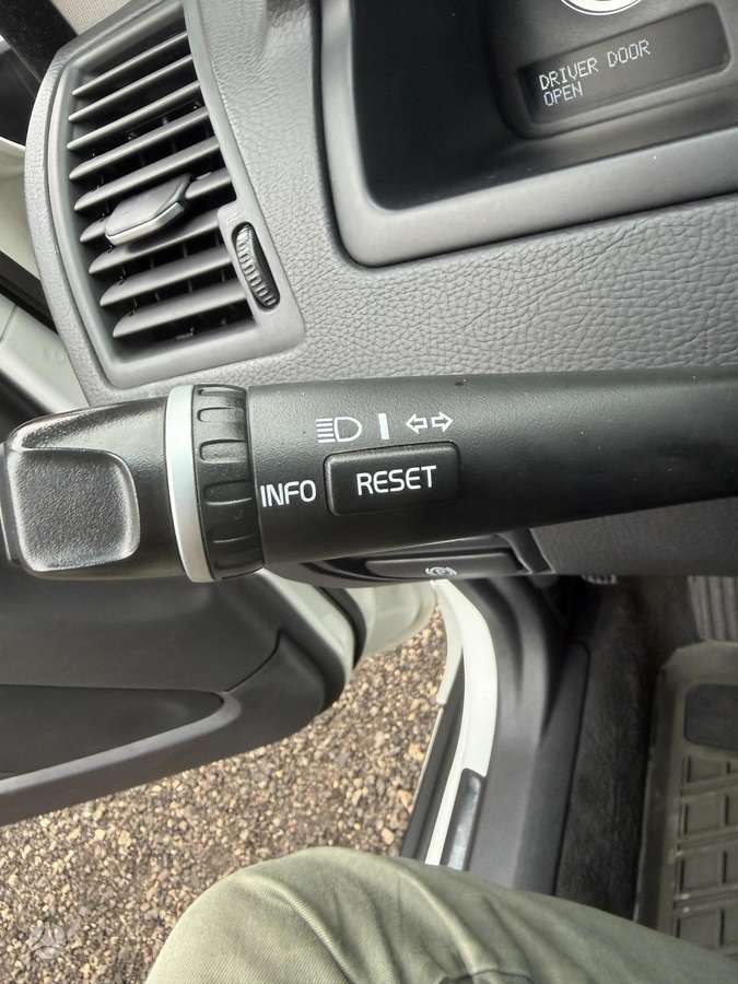 Volvo XC90 2013 — photo 24