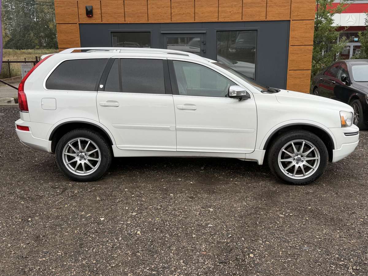 Volvo XC90 2013 — photo 9