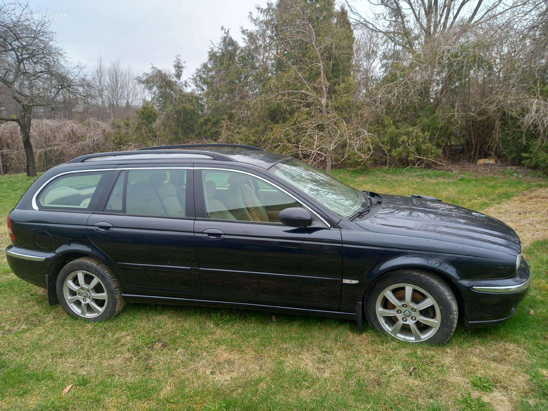 Jaguar X-Type 2006 — rear view