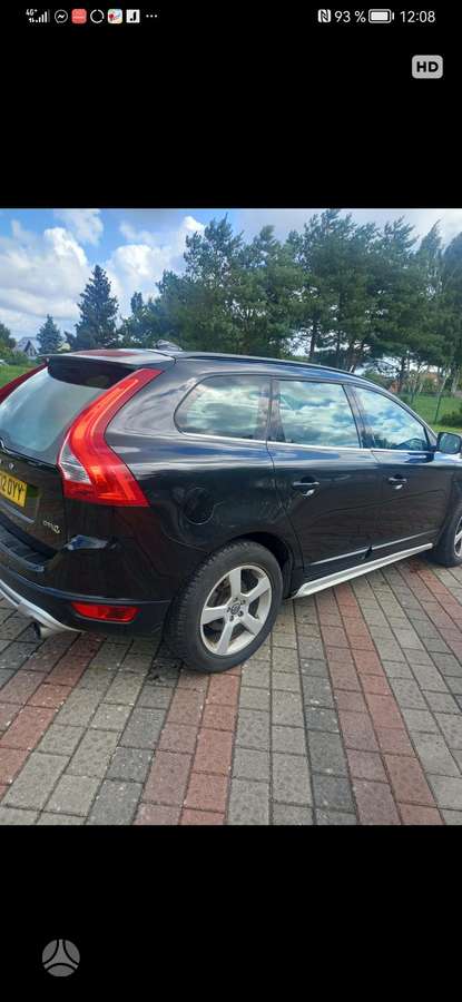 Volvo XC60 2012 — rear view