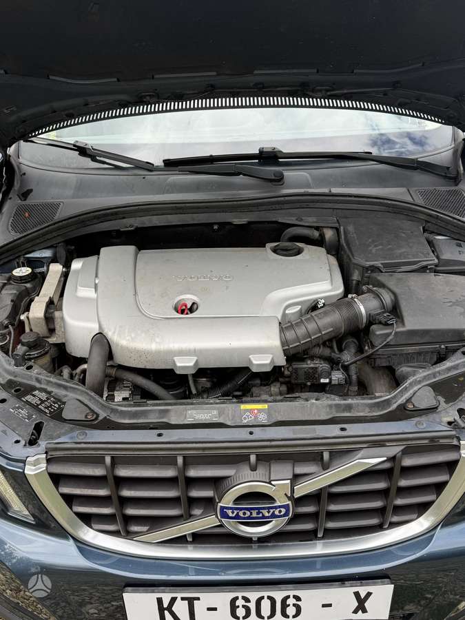 Volvo XC60 2009 — photo 10