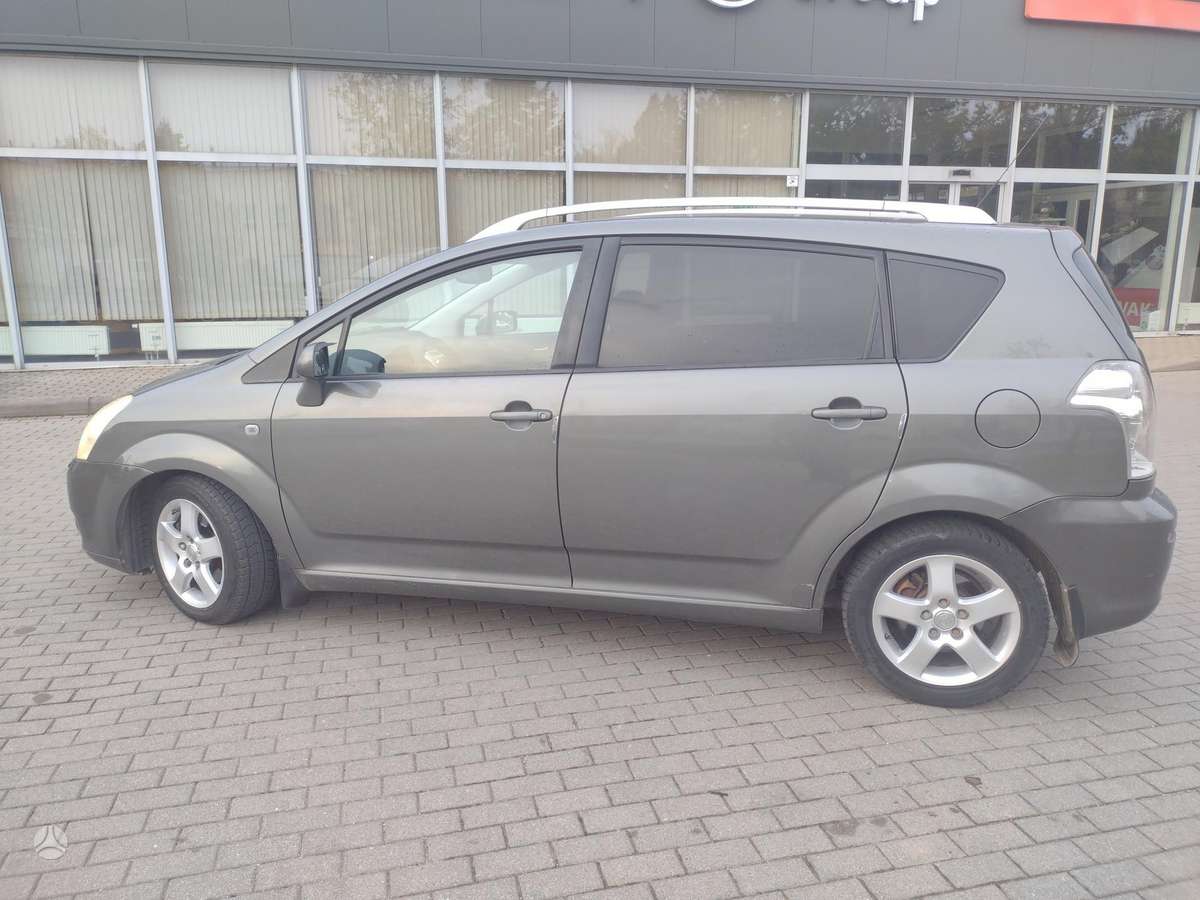 Toyota Corolla 2007 — двигун 2231 cm³, 136 HP (100kW)