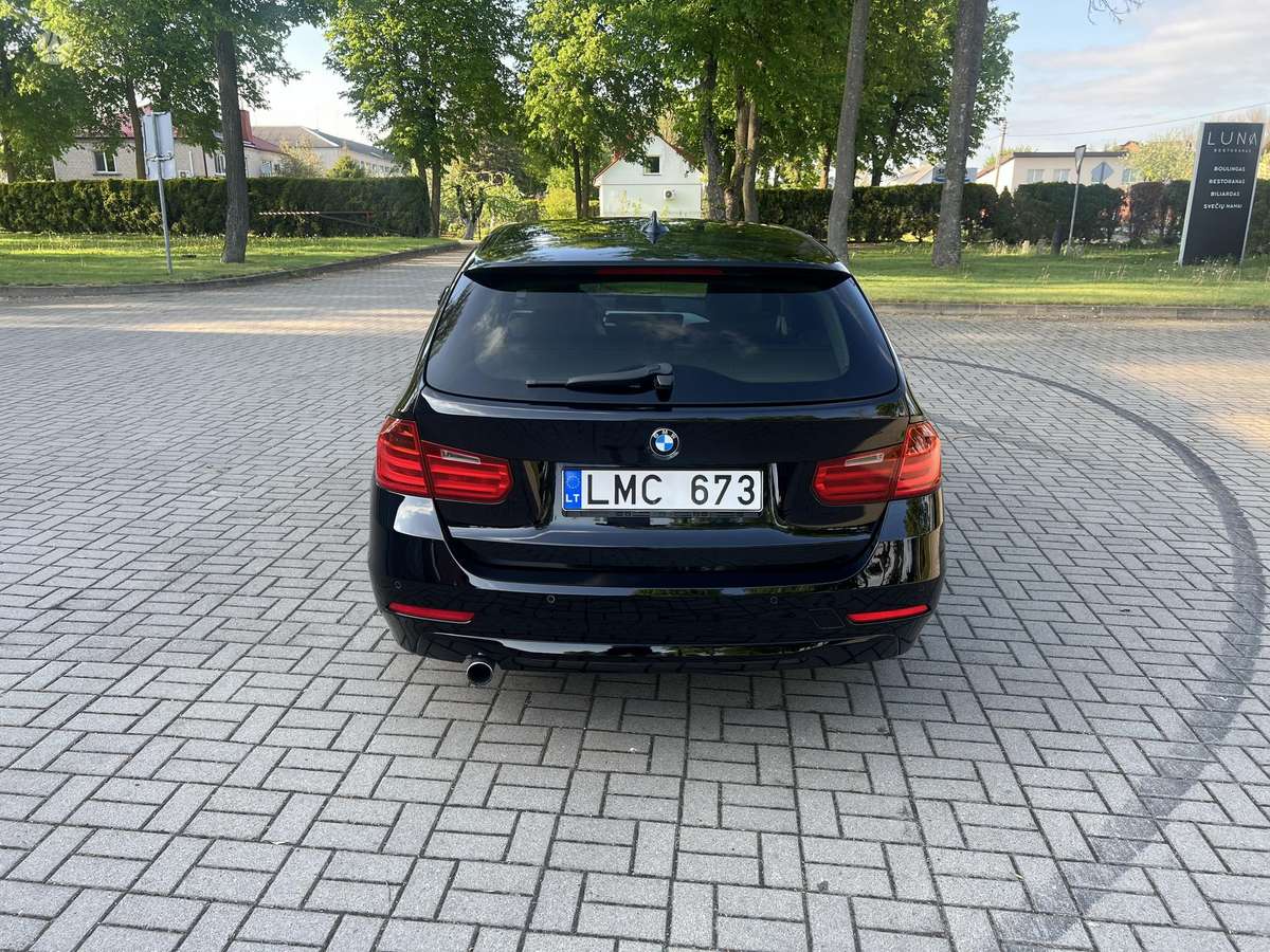 BMW 318 2013 — photo 5