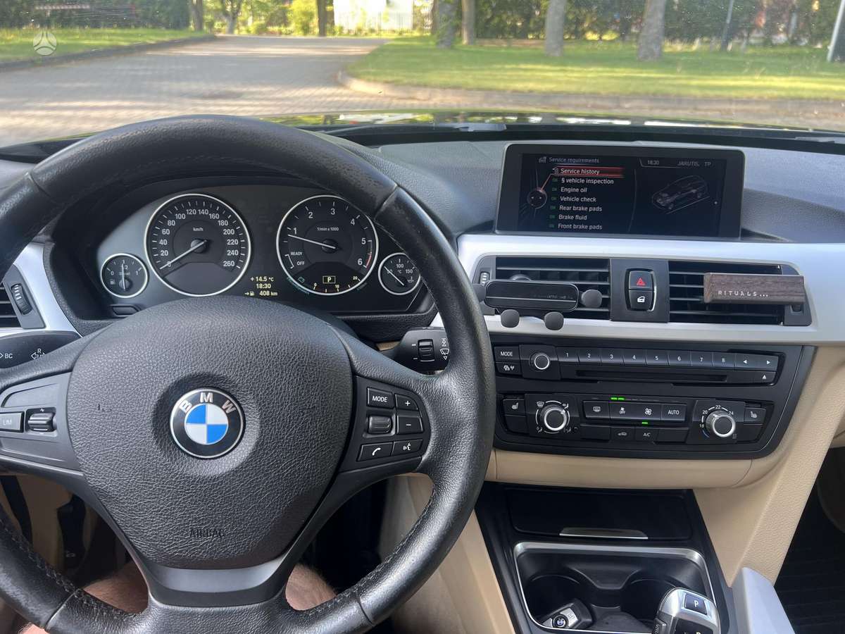 BMW 318 2013 — photo 6